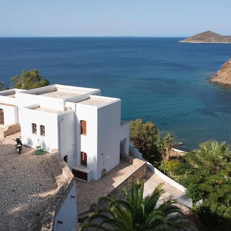 Ivi Beach Front Villa, Leros Vromolithos Екстериор снимка