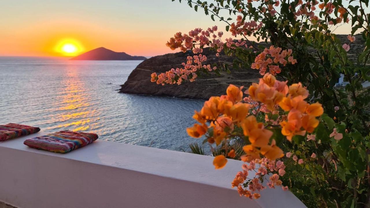 Ivi Beach Front Villa, Leros Vromolithos Екстериор снимка