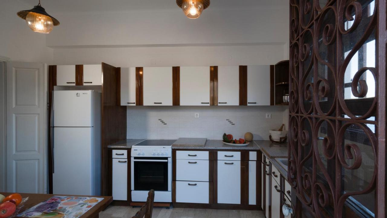 Ivi Beach Front Villa, Leros Vromolithos Екстериор снимка