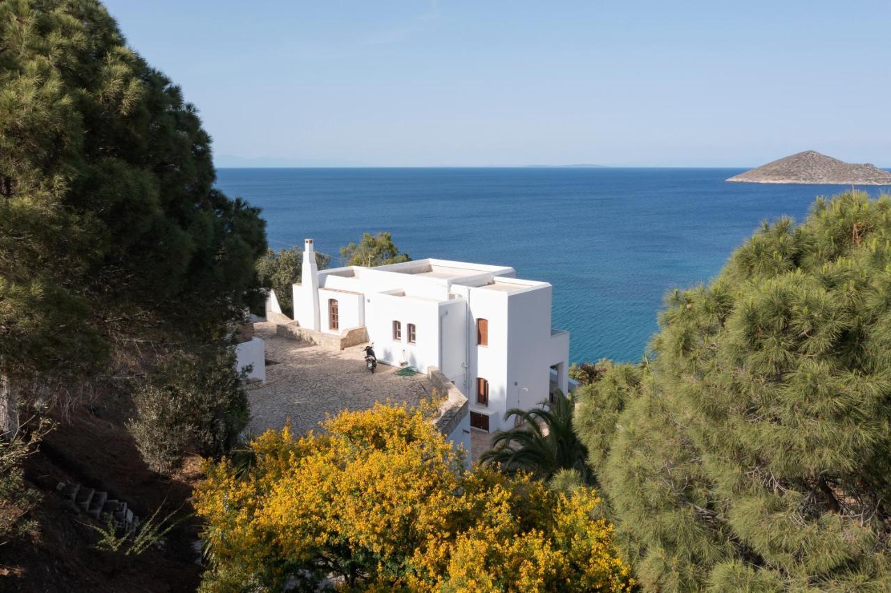 Ivi Beach Front Villa, Leros Vromolithos Екстериор снимка