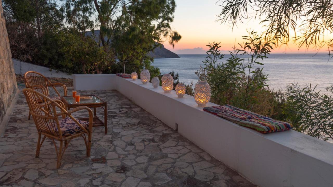 Ivi Beach Front Villa, Leros Vromolithos Екстериор снимка