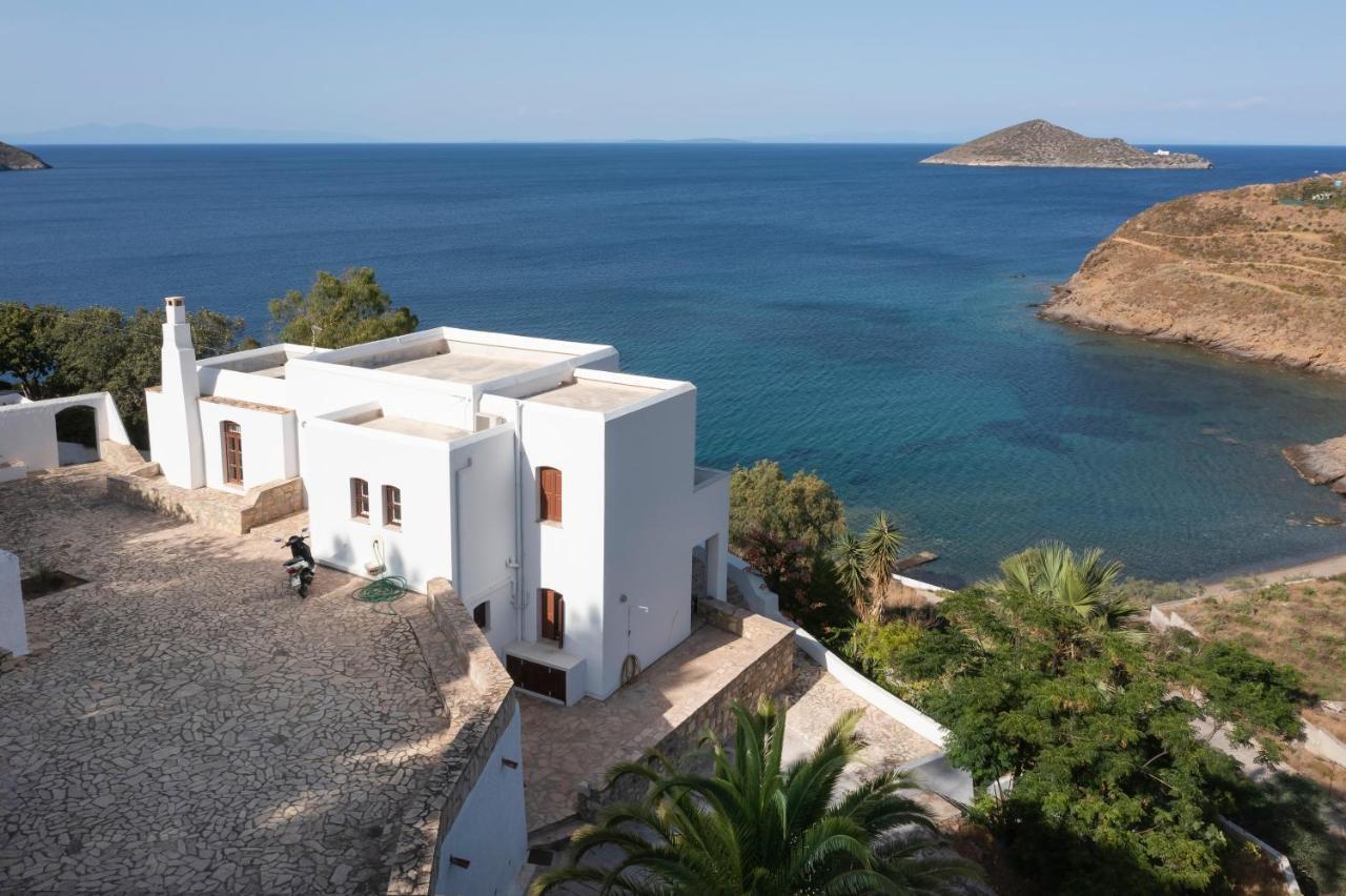 Ivi Beach Front Villa, Leros Vromolithos Екстериор снимка